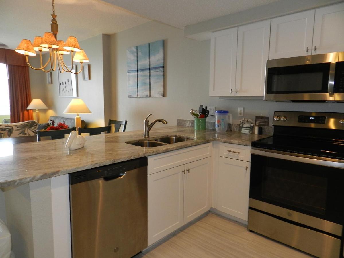 Vacation In Comfort And Luxury - 3 Bedroom Direct Oceanfront - Wyndham Ocean Walk Resort 2425 Daytona Beach Buitenkant foto