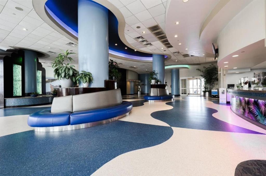 Vacation In Comfort And Luxury - 3 Bedroom Direct Oceanfront - Wyndham Ocean Walk Resort 2425 Daytona Beach Buitenkant foto