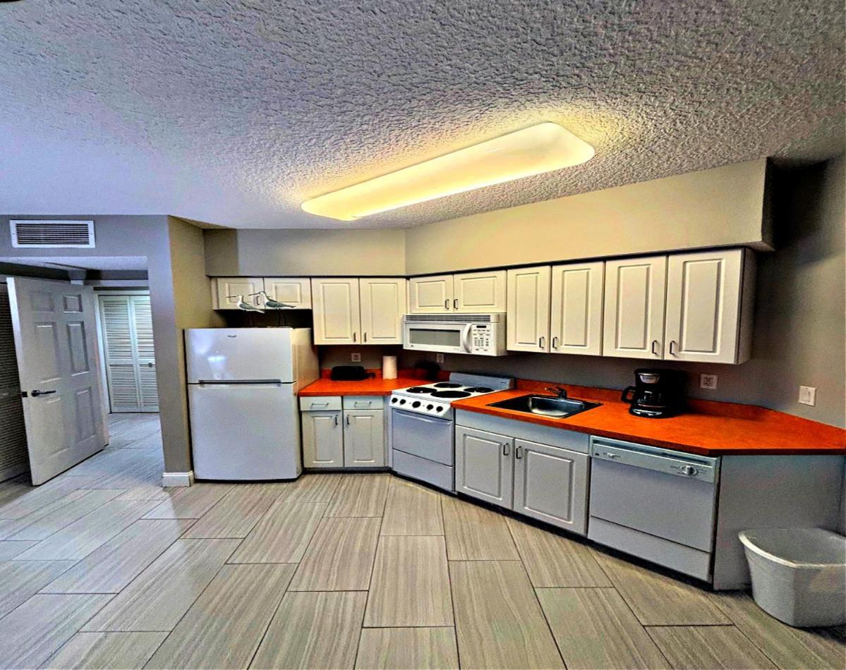 Vacation In Comfort And Luxury - 3 Bedroom Direct Oceanfront - Wyndham Ocean Walk Resort 2425 Daytona Beach Buitenkant foto